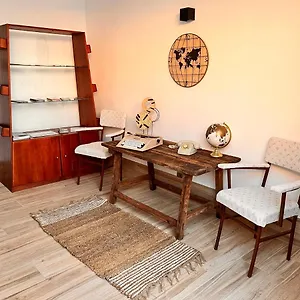 https://apartamentos-1-el-conjuro.es-andalucia.com